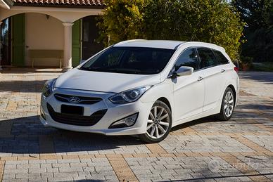 HYUNDAI i40 SW - 2012