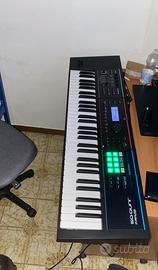 Roland Juno DS 61