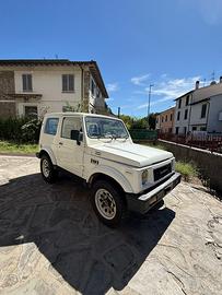 Suzuki Samurai Sj410