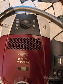 Miele Cat and Dog 6000, aspirapolvere, Rosso, usat