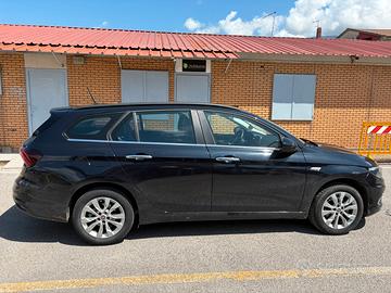 FIAT Tipo (2015-->) - 2018