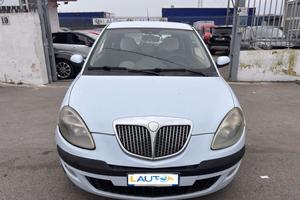 Lancia ypsilon 1.2