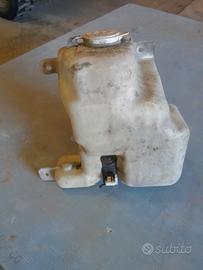 L200 del 2000 club cab ricambi