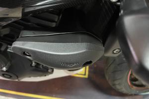 Tamponi paramotore triumph speed triple