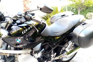 BMW R1200R