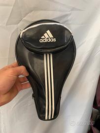 Racchetta da ping pong STIGA + custodia Adidas
