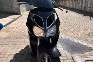 Aprilia sportcity 125 E2 2006