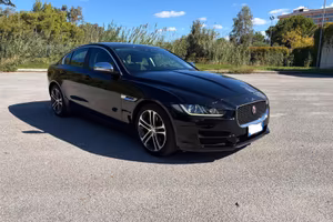 Jaguar XE, 2.0 180 CV