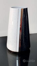 Vaso tronco-conico, ceramica Anni '80, TV Italia