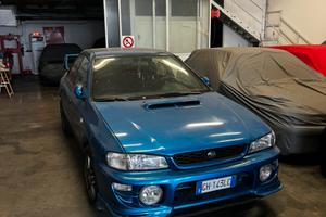 Subaru  impreza gc8