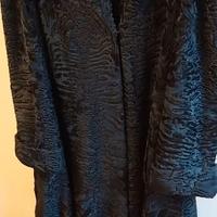 pelliccia nera vintage