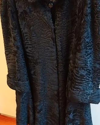 pelliccia nera vintage