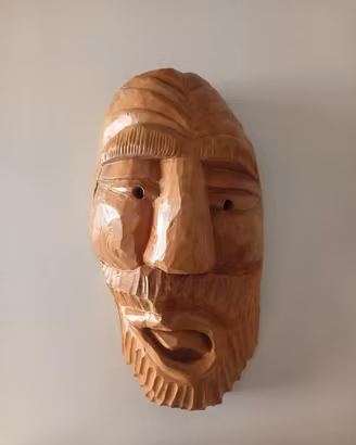 Maschera apotropaica in legno di perastro Pugliese