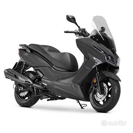 KYMCO X TOWN 300 i MOTORE