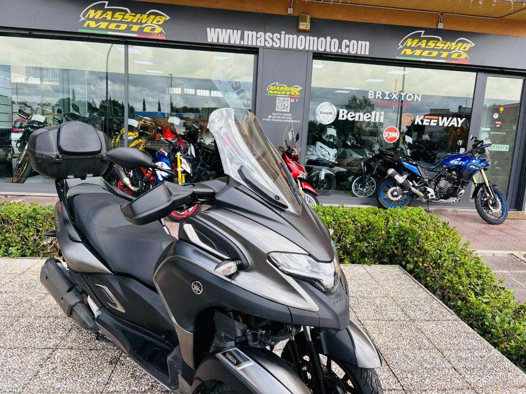 Yamaha Compro E Vendo Moto Usate Yamaha Versity XC 300 Colore Nero
