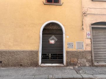 NEGOZIO A FIGLINE E INCISA VALDARNO