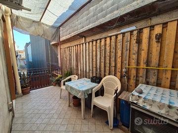 Appartamento con terrazza via dei Vespri