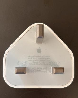 Spina caricatore usb C bianca
