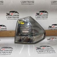 Faro fanale stop posteriore destro lexus rx400h 81