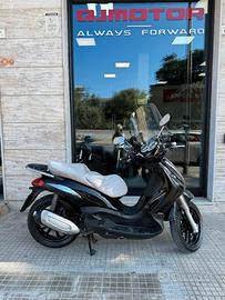 Piaggio Beverly 250 CRUISER