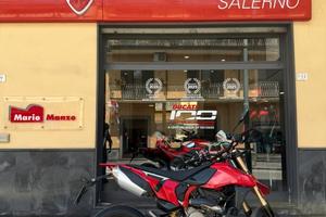 Ducati Hypermotard 698 mono rossa anno 2025
