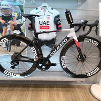 COLNAGO V5RS UAE 2026 NUOVA