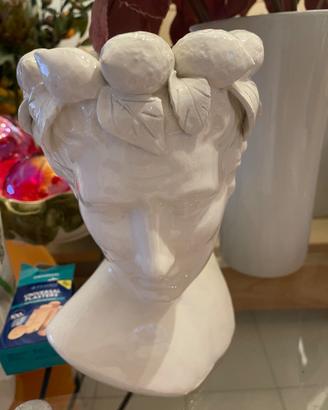 busto in ceramica porta vaso fatto a mano