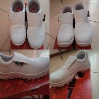  scarpe antinfortunistiche 
