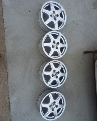cerchi e gomme 195 65 15 