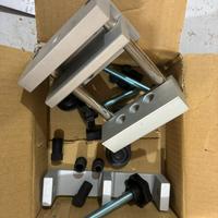 Guida per tasselli assemblaggio panelli