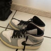 NIKE - Jordan 1 Mid - Light Smoke Grey IT43 US9,5