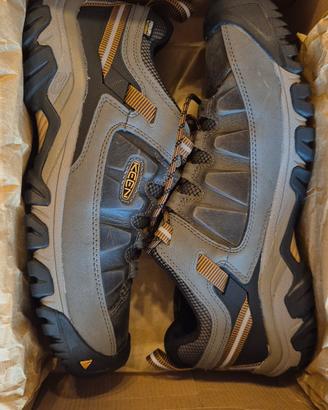 Scarpe Trekking Uomo Keen Targhee III 44.5 nuove