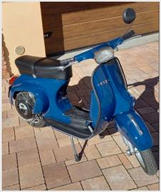 Piaggio Vespa 50 LXV