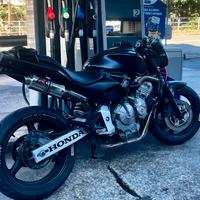 Honda hornet 600