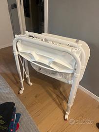 Fasciatoio CAM con vasca da bagno