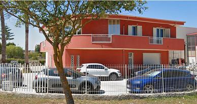 Prestigioso Ufficio Arredato 288mq con Parcheggio