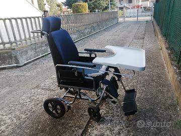 Carrozzina adulti, disabili inclinabile