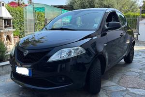 Lancia Ypsilon 1.3 Multijet 95 CV – 2018 – 120.000
