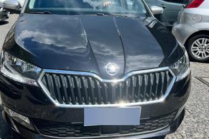 Skoda Fabia twin color anno 2021, 66000 km
