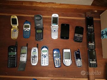 telefonini trovati in garage 