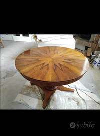 Tavolo tondo in legno