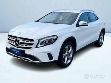 Mercedes GLA 180 d Sport auto