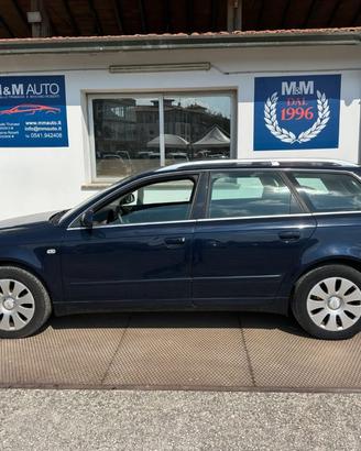 AUDI A4 2.0 16V TDI Avant Top
