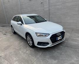 AUDI A4 Avant 35 TDI/163 CV S tronic Business