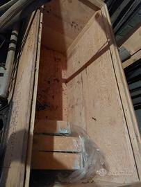 ROBUSTO CASSONE IN LEGNO COPERCHIO