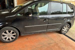 Volkswagen touran 2.0