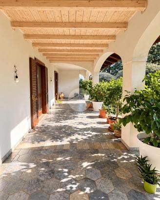 VILLA SINGOLA A CANDELO