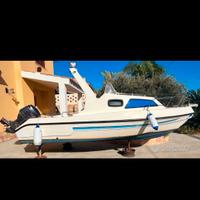 Barca a motore yahmaa  40 cavalli 4 tempi