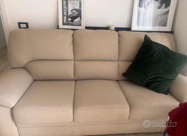 Divano 3 posti cm. 210 x 96 x 96