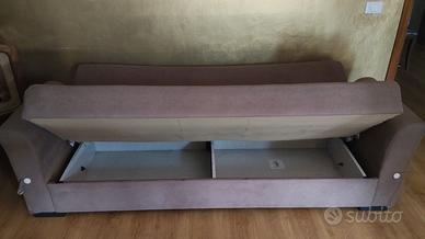 divano letto con cassettone 